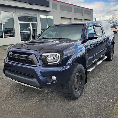 SPEC-D TUNING Black Headlights w/LED Strip Compatible with 2012-2015 Toyota Tacoma, Left + Right Pair Headlamp Assembly in Saudi Arabia