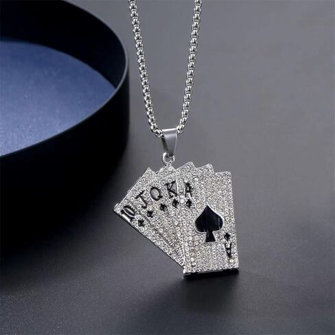 الهيب هوب لعب بطاقة البوكر CZ قلادة القلادة من الفولاذ المقاوم للصدأ بانك حظا سعيدا آس من spade قلب ألعاب Flush Flush الأنيقة قلادة سلسلة الكريستال راينستون للرجال in Saudi Arabia