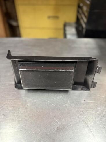 Generic Center Console Tray for Chevy El Camino, Malibu, Monte Carlo, 1978-1987 in Saudi Arabia