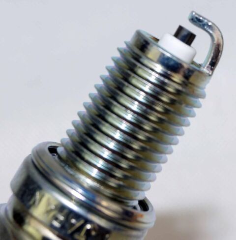NGK Spark Plugs 3481 DCPR6E PLUP BX/10 in Kuwait
