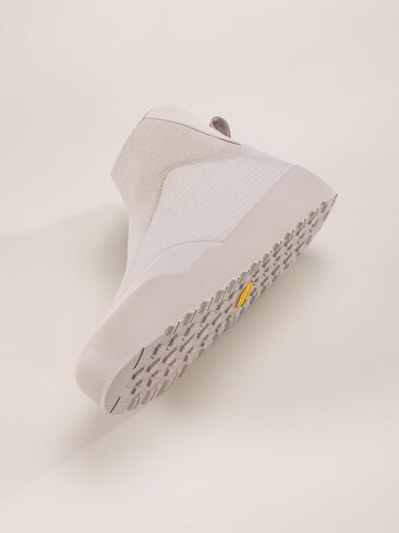 Arc'teryx Kragg Insulated Shoe Women's | Insulated Pull-On Shoe for Quick Approaches in Saudi Arabia