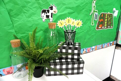 CTP Star Bright Colorful Stars on Black EZ Border, Bulletin Board Border Top Classroom Decorating Accents (Creative Teaching Press 10982) in Saudi Arabia