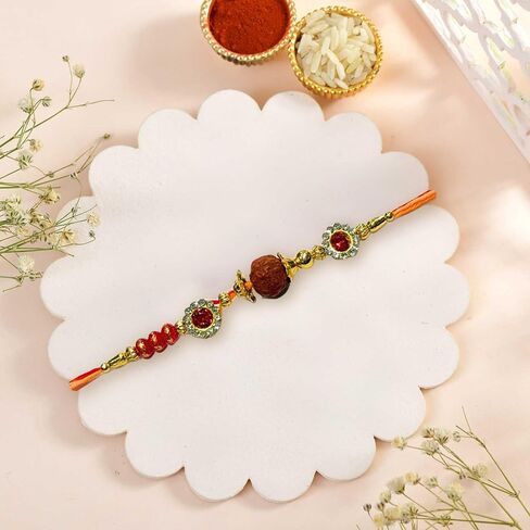 مجموعة Rakhi التقليدية من 3 لراخشا بانهان - خيوط مصممة راخي التي تضم الطاووس والسلحفاة ورودراكشا - حزمة هدايا احتفالية مصنوعة يدويًا in Saudi Arabia