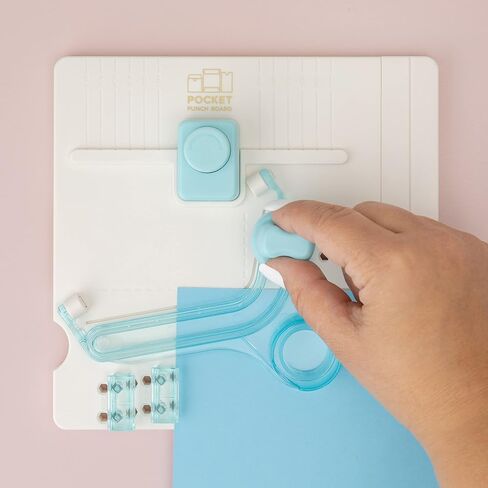 نحن R Memory Keepers Pocket Maker Punch Board in Saudi Arabia
