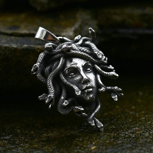 Mologo Snake Princess Medusa Pendant Stainless Steel Fashion Punk Hiphop Vintage Gothic Biker Jewelry Gift ، Silver in Kuwait