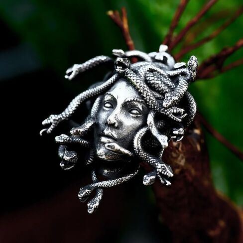 Mologo Snake Princess Medusa Pendant Stainless Steel Fashion Punk Hiphop Vintage Gothic Biker Jewelry Gift ، Silver in Kuwait