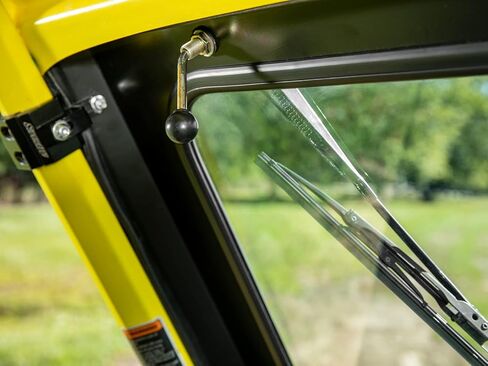 SuperATV Vented Front Glass Windshield for 2016+ Can Am Defender HD (See Fitment) | DOT Approved Laminated Safety Glass Windshield | Includes Manual Wiper | Easy Install in Saudi Arabia