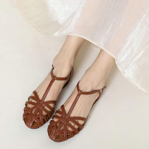 Women's Closed Toe Flat Sandals Trendy Strappy Gladiator Shoes with Ankle Strap Boho Dressy Summer Sandals 2025 in Saudi Arabia