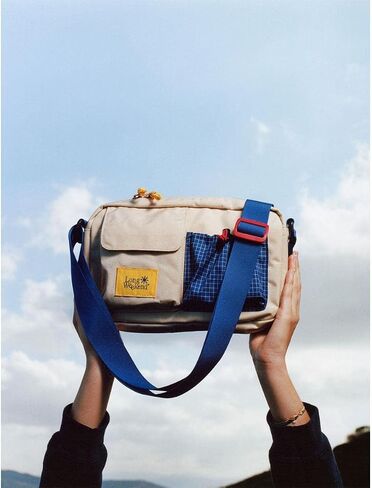 Bag Long Weekend Santa Fe Bag - حقيبة سفر كروسة مقاومة للتجول في كاميرات الأفلام 35 ملم ، والضروريات ، والحمل اليومي in Kuwait