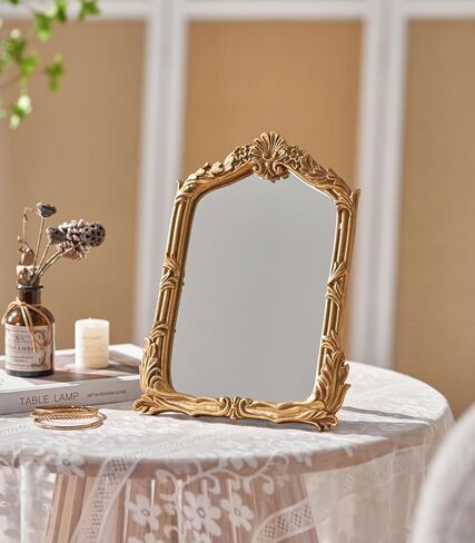 مرآة مكياج مكياج صغيرة في فورتي ، 10.2 "× 7" مرآة طاولة ذهبية عتيقة ، طراز باروكي ، مرآة إطار منحوتة لغرفة النوم ، غرفة المعيشة ، ديكور الطاولة in Kuwait