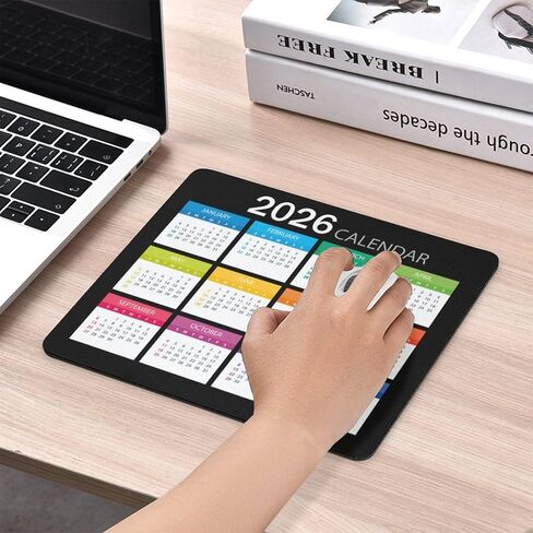 تقويم لوحة الماوس 2025، تقويمات لوحات ماوس الكمبيوتر، حصيرة مكتب مطاطية غير قابلة للانزلاق، لوحة مفاتيح ألعاب مكتبية (9.45 × 7.87 بوصة) in Kuwait