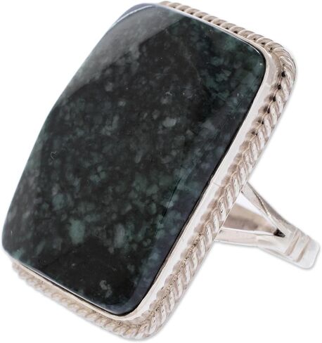 Novica Artisan Jood Jade Cocktail Ring قابلة للتحصيل. in Saudi Arabia