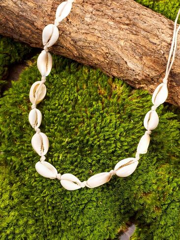 MINACHI Bohemian Cowrie Shell Choker Necklace, White Cord, Boho Summer Beach Shell Jewelry Gift for Women in Saudi Arabia