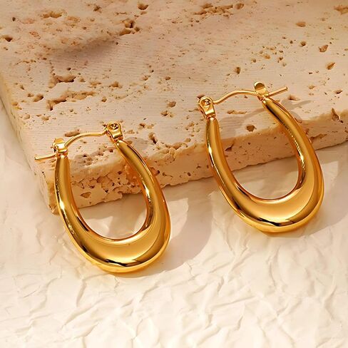 أقراط طوق للنساء من Ginger Lyne | الفولاذ المقاوم للصدأ 27x18mm نمط النمط خفيفة الوزن المجوهرات | الأطواق البيضاوية الذهبية الكلاسيكية هدية كل يوم in Kuwait