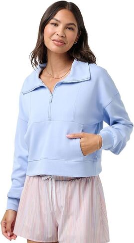TravisMathew Women's Skyloft Soft 1/2 Zip in Saudi Arabia