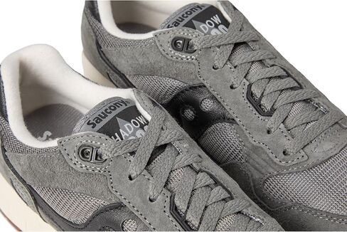 أصول Saucony Originals للجنسين-الكبار الظل 5000 حذاء رياضة in Kuwait