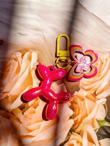 Cute Butterfly Balloon Dog Keychain, Pink Bag Charms，Aesthetic Accessories Y2K Silver Keyring for Women Car Keys Purse in Saudi Arabia