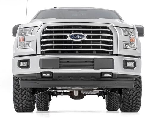 Rough Country 3" Lift Kit w/M1 Struts for 2014-2020 Ford F-150 4WD - 54540 in Saudi Arabia