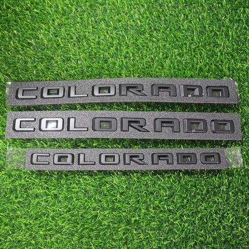 Overlay Emblem 3D Letter Side Door Rear Tailgate Badge Nameplate Compatible for 2023-2024 Colorado Set of 3Pcs (Matte Black) in Kuwait