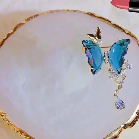 Elegant Floral Brooch Pins for Women - Stylish Personalized Design Rhinestone Lapel Pin Jewelry for Ladies Flower Sweater Scarf Coat Dress Brooches and Pins for Women in Kuwait