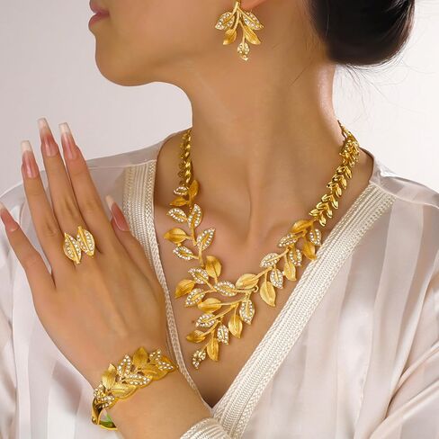 مجموعة مجوهرات قلادة ذهبية مجموعة سوار ذهبي الدائرية إكسسوارات المجوهرات الزفاف مجموعة للنساء الزفاف in Kuwait