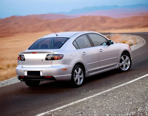 Trunk Spoiler Compatible with 2004-2009 Mazda 3, Factory Style ABS Unpainted Black Flush Mount Trunk Boot Lip Spoiler Wing Deck Lid by IKON MOTORSPORTS, 2005 2006 2007 2008 in Saudi Arabia