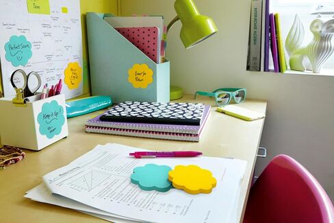 Post-it Notes, Heart Shape, Assorted Colors, 2.6x2.6 in, 2 Pads, 75 Sheets/Pad (7350-HRT) in Saudi Arabia