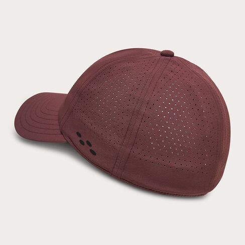 Oakley Men's Performance 6 Panel Hat in Saudi Arabia