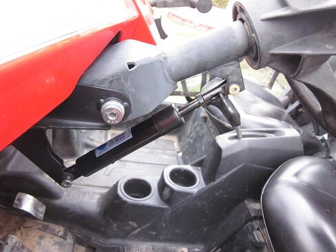 Polaris RZR 570 800 900 2010-16 DURACAP TILT GAS GAS صدمة 7043810 7043523 in Saudi Arabia