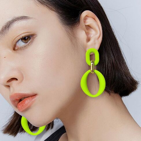 Neon Acrylic oval Earrings Fashion Acrylic Oval Link Hoop Statement Drop Earrings for Women in Saudi Arabia