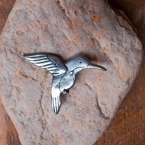 Magic Zoo Hummingbird Pin - Ruby Throated Hummingbird Brooch Handcrafted Pewter and Enamel Pin Made in the USA in Kuwait