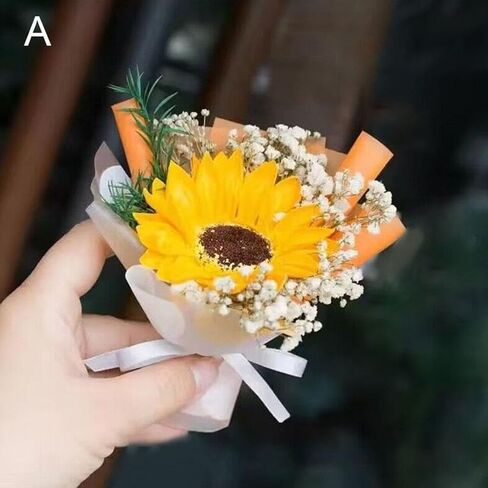Blue Small Bouquet Car Air Freshener Vent Clips, Mini Dried Flowers Bouquet for Car Air Vent Clips, Car Air Outlet Perfume, Air Fresheners Car Air Fresheners Interior Accessories Decoration in Saudi Arabia
