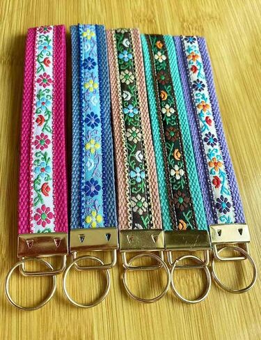 Battletim Key fob keychain keychain wristlet floral stervedered chain chain chain chain key handmade key fobs fobs for women in Kuwait