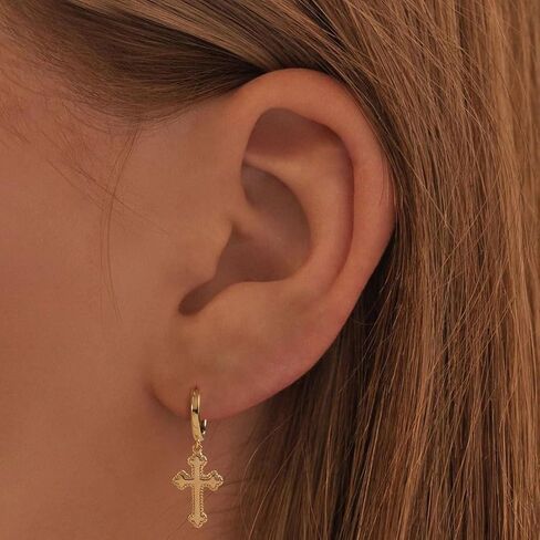 Huggie Earrings-14K Gold Pleated Bee Moon Star Leaf Cross Starfish Snakle Heart Shell Drop Huggie Hoop أقراط للنساء in Kuwait