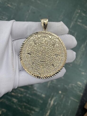14K Yellow Gold Calendario Azteca Pendant in Kuwait
