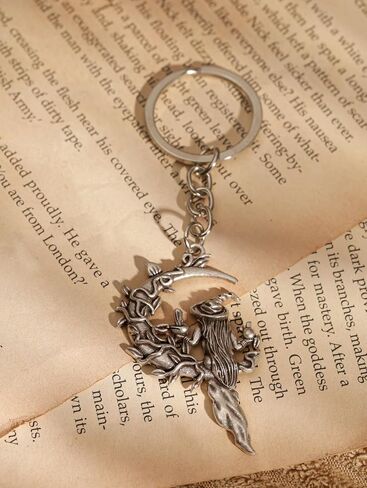 Haquil Vintage Witch Crescent Moon keychain لطيف القوطية القوطية ديكور محفظة كيس سحر محظوظ المفاتيح in Saudi Arabia