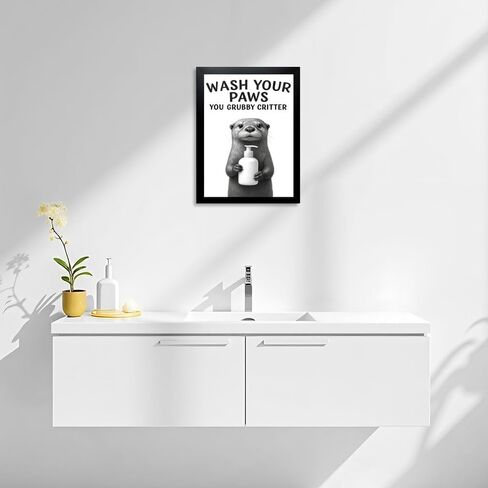 Funny Bathroom Wall Art - "غسل الكفوف" أبيض وأسود طباعة ثعلب - فوري جاهز لتعليق جدار الحمام (Otter ، 10L "× 8W" ، مؤطرة) in Saudi Arabia