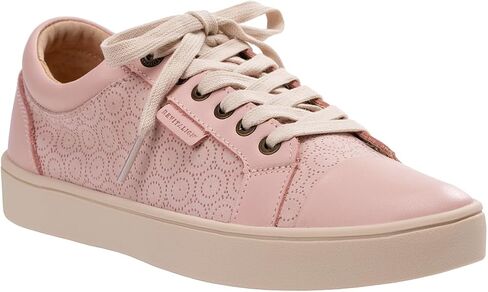 REVITALIGN Women's Mallory Sneaker in Saudi Arabia