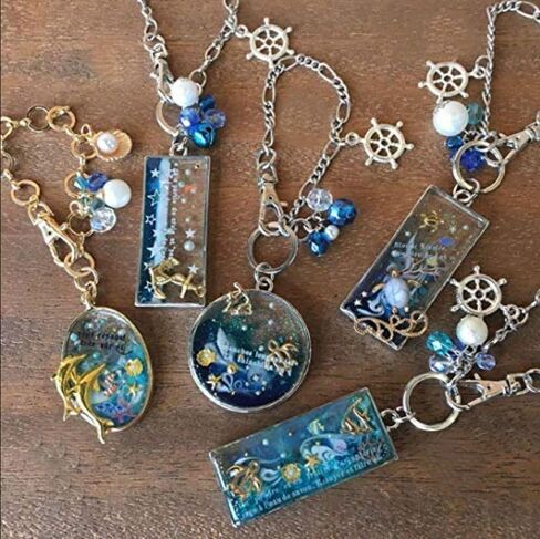 20pcs Open Back Heart Shape Bezel Frame Pendant Charm Pressed Flower Resin Mold Geometric Tray Setting Antique Silver Tone for Jewelry Craft Making CF286-6 in Saudi Arabia