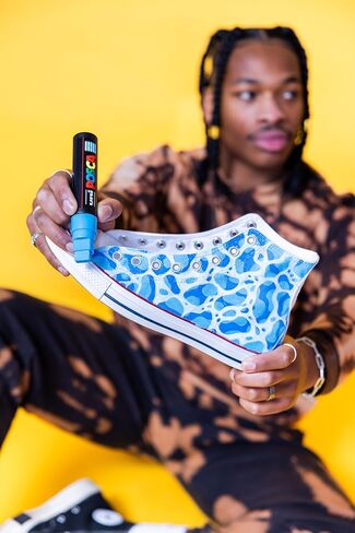 مجموعة أقلام تحديد فنية من بوسكا PC-8K مكونة من 8 ألوان متنوعة in Kuwait