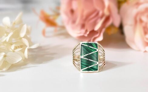 Aeravida Stripe Line zig-Zag Green Malachite .925 Sterling Silver Ring | خواتم الزفاف الكلاسيكية للنساء | خمر الراحة تناسب الخواتم الفضية للنساء | هدية للنساء | أحجام الحلقات الفضية الاسترليني (9) in Saudi Arabia