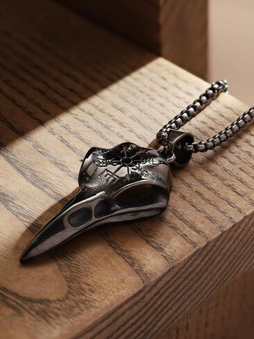 Haquil Helm of Awe Necklace ، الفولاذ المقاوم للصدأ Viking Raven Skull Aegishjalmr حماية Talisman ، سلسلة مربع ، مجوهرات فايكنغ للرجال in Saudi Arabia