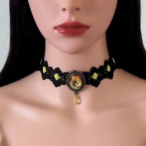 Gothic Lace Choker Necklace for Women Vintage Velvet Gemstone Clavicle Chain Punk Style Hollowed Out Lace Necklaces Halloween Vampire Party Jewelry in Kuwait