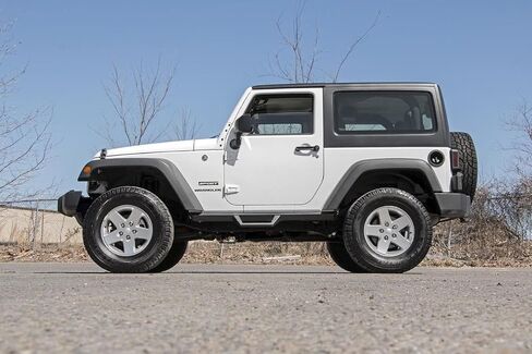 Rough Country 3.25" Lift Kit for 2007-2018 Jeep Wrangler JK | 2-Door - PERF693 in Saudi Arabia
