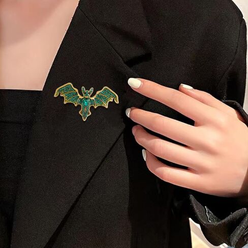 Gothic Bat Brooch Vintage Crystal Vampire Lapel Pins Punk Style Bat Collar Pin Goth Mysterious Witch Jewelry Halloween Party Costume Accessories in Saudi Arabia