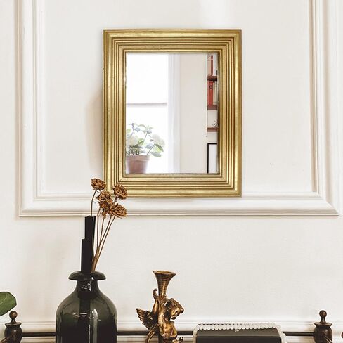 مرآة حائط مزخرفة عتيقة مقاس 12.9 × 10.9 بوصة، مرايا معلقة عتيقة، مرايا سطح الطاولة، مربع ذهبي in Kuwait