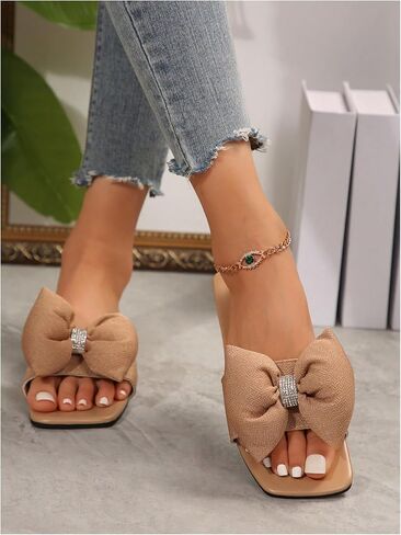 Oyoangle Women's Rhinestone القوس اللامع Slide Slide Square Square Open Open On Slip on Sandal Sandal Syndy Shoes in Kuwait