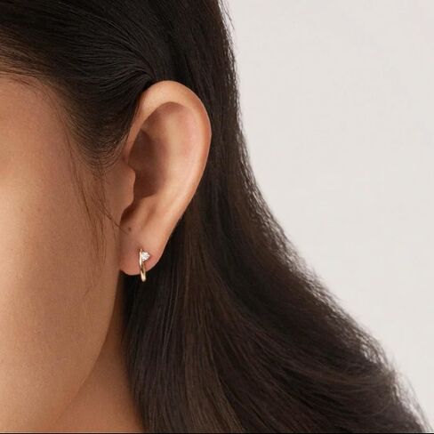 925 sterling Silver Cubic Zirconia CZ Dainty Hoop أقراط | الأطواق الخفيفة الوزن للنساء | أقراط مقصورة على الذهب مقاس 18 ألفًا 丨 هدية مجوهرات عصرية للنساء in Saudi Arabia