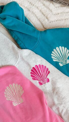 Preppy Embroidered Flower Hoodies for Teen Girl Women Y2K Back Graphic Printed Oversized Pullover Hooded Sweatshirts in Saudi Arabia