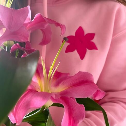 Preppy Embroidered Flower Hoodies for Teen Girl Women Y2K Back Graphic Printed Oversized Pullover Hooded Sweatshirts in Saudi Arabia